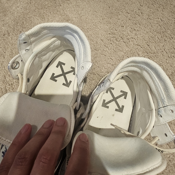 Off-White Floral Sneakers Womens Size 10 or Size 40 - Picture 6 of 6